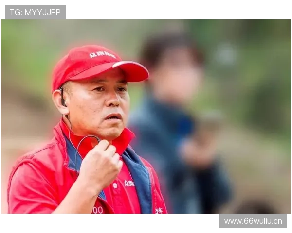 专访2025中国网络媒体足球精英赛裁判员杨帅谈裁判经验与赛事幕后故事