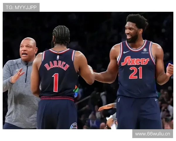 里弗斯谈球队变化：更多球员冲击篮下 不再单纯依赖字母哥