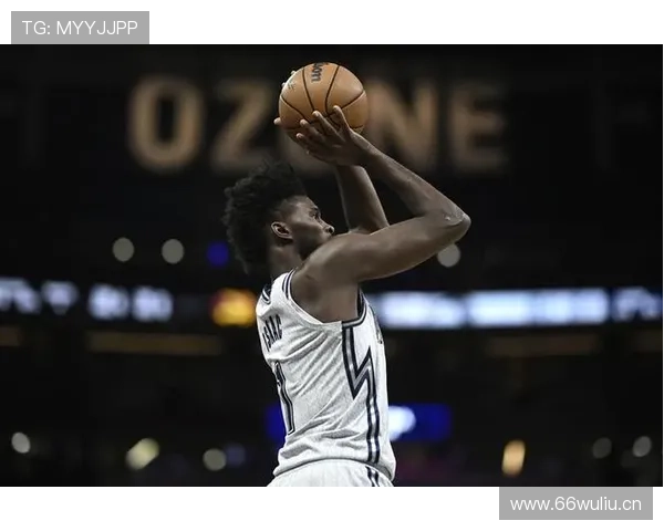 莫斯利回应是否考虑让艾萨克早些上场称多种轮换尝试未见成效